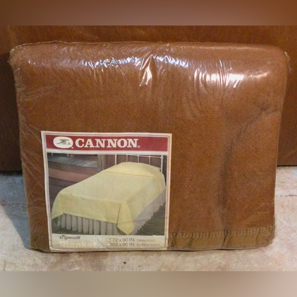 CANNON PLYMOUTH Thermal Twin/Full Blanket w/Nylon Binding 72x90 Brown NWT
